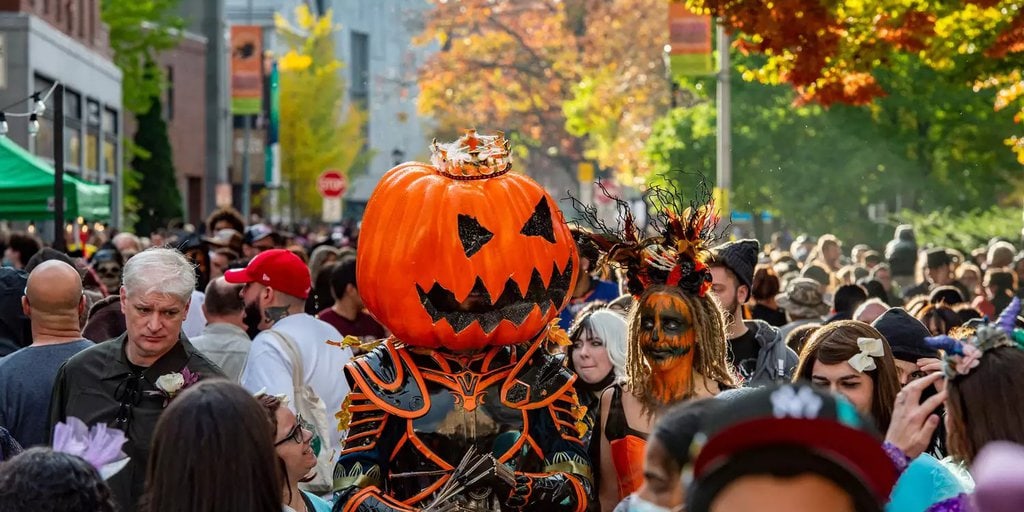 A Guide to a Spooky Halloween Trip in Salem